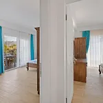 Blue Time Boutique * Marmaris